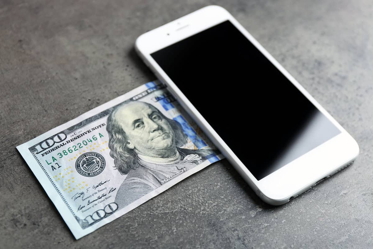 3 iPhone Apps that Give You the Chance to Earn Money