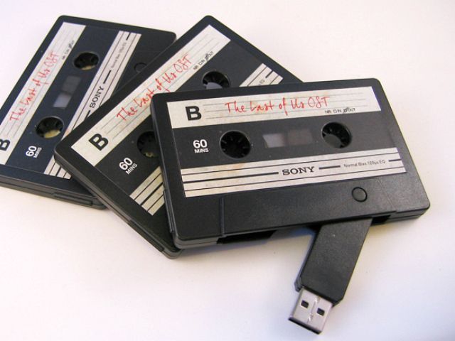 USB Flash Drives and the Digital Age