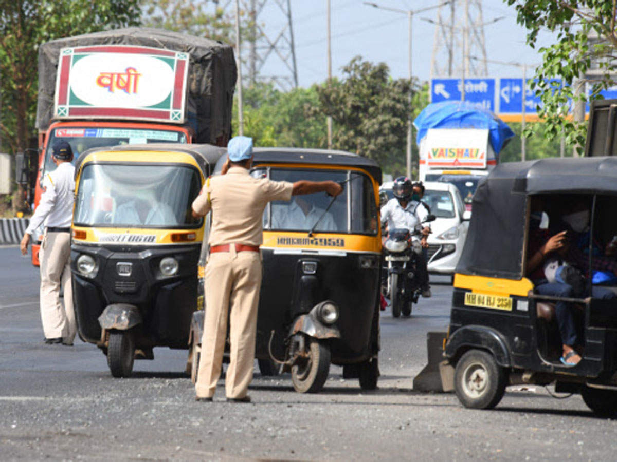 Why Cabs Are Slowly Replacing Auto Rickshaws in India?
